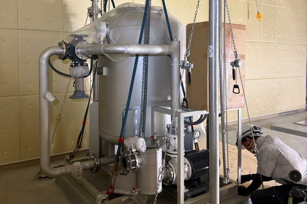 重量物搬入据付工事一式